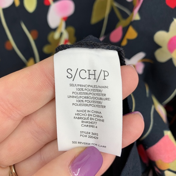 Cabi Charm Floral Print Blouse Style 3695 Sz Small - Picture 6 of 9